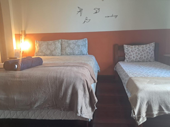 Bedroom 3, Casa Rosa Suites 5 min de caminhada da PRAIA DA PONTA NGRA, Maués
