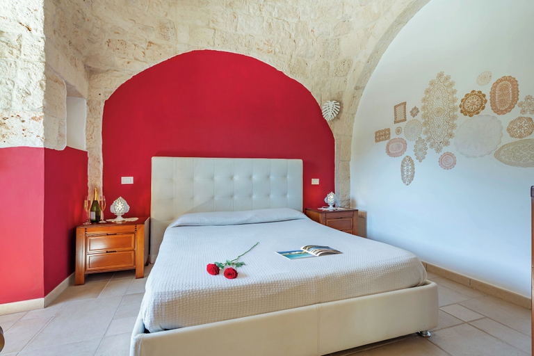 Room 5, Gioberti 20 I Trulli With Pool, Taranto