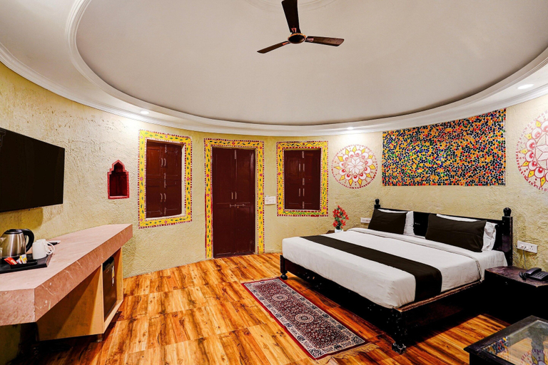 Room 5, Deluxehotel Banaras Kila, Varanasi