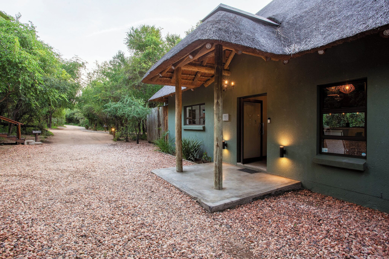 Exterior & Views 2, Kingfisher Creek Safari Lodge, Mopani
