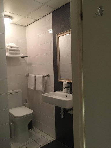 Bathroom 5, De Herbert Amsterdam (Formerly France Hotel), Amsterdam