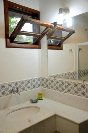Bathroom 4, Pousada Zazen, Palmeiras