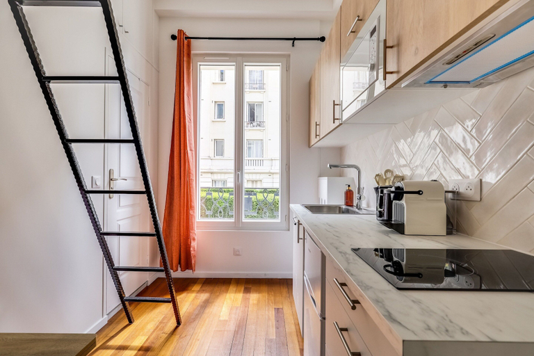 Private kitchen 2, Studio 2P - Roland Garros Stadium and Bois de Boulogne, Paris