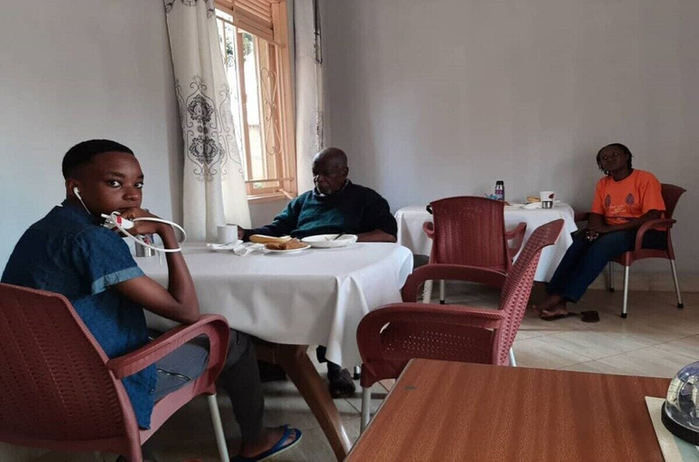 Dining, Jusvero Hotel, Jinja