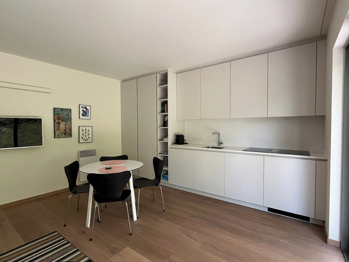 Private kitchen, Couples Retreat Near the Dunes, West-Vlaanderen
