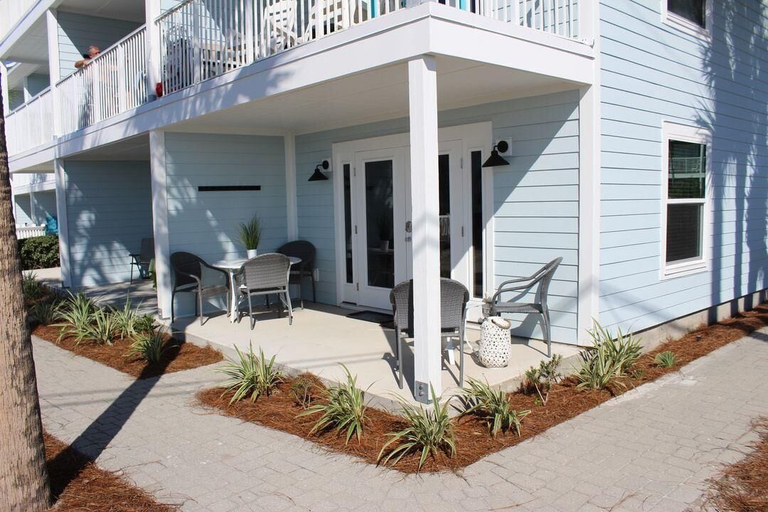 Outdoor dining 3, Summerspell 101- Beach Life, Walton