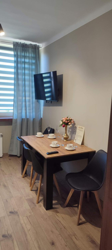 Others 3, Apartamenty ,,Pod Klonem'', Sandomierz