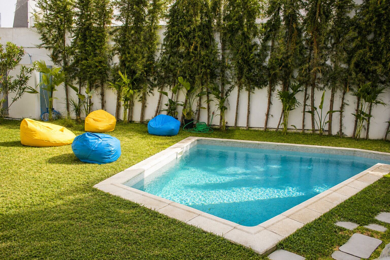Pool 4, Sandra 31, La Marsa