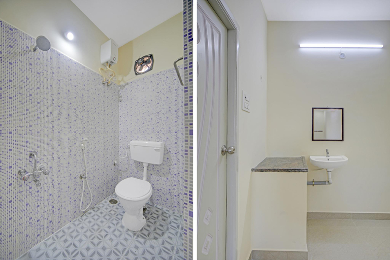Bathroom 3, Hotel O Vsv Guest House, Thiruvallur