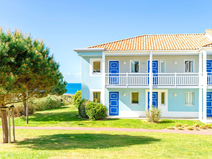 Exterior 3, Coastal 2-Room Apartment for 5 Guests in Château-d’Olonne, Vendée