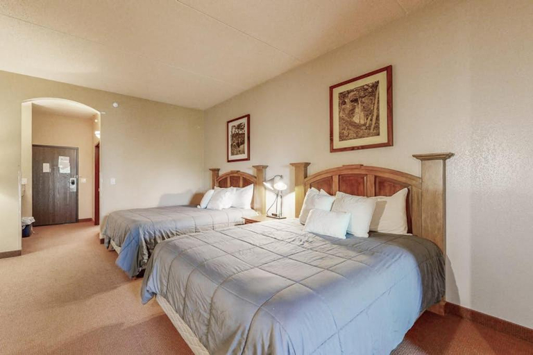 Bedroom 2, Chula Vista Condo Unit 2645 and 2647 Full Property, Adams