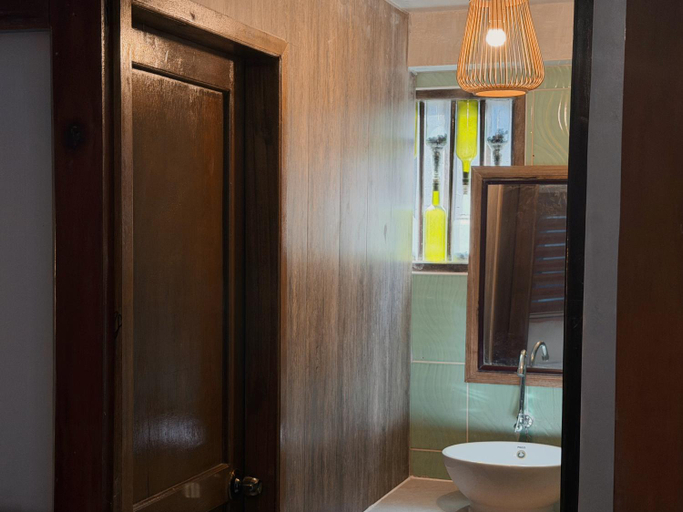 Bathroom 3, Patrick On The Beach Resort, General Luna