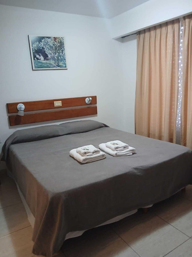 Room 3, El Mirador, Punilla