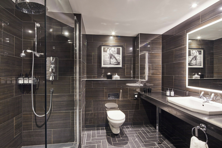 Bathroom 5, The Rex – Formerly Hotel Gotham, Manchester