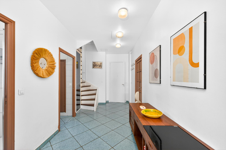 Others 5, Maison Trenca, Alpes-Maritimes