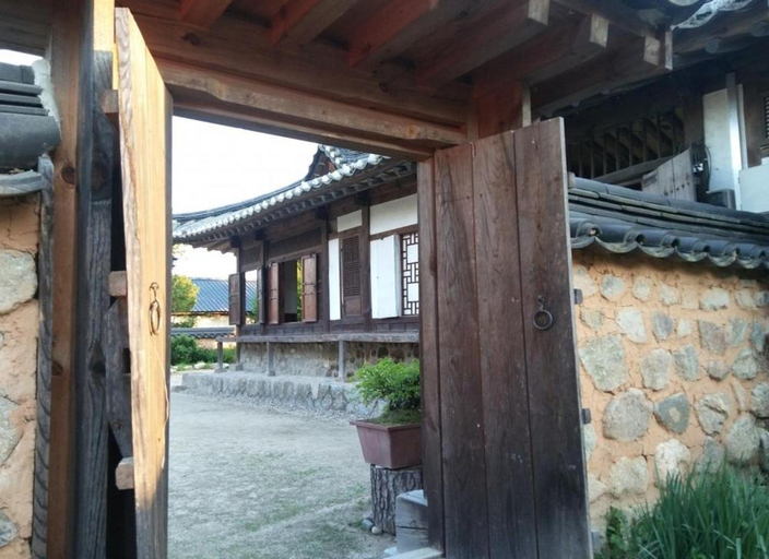 Others 2, Bonghwa Sogang Hanok Gotek Pension, Bonghwa
