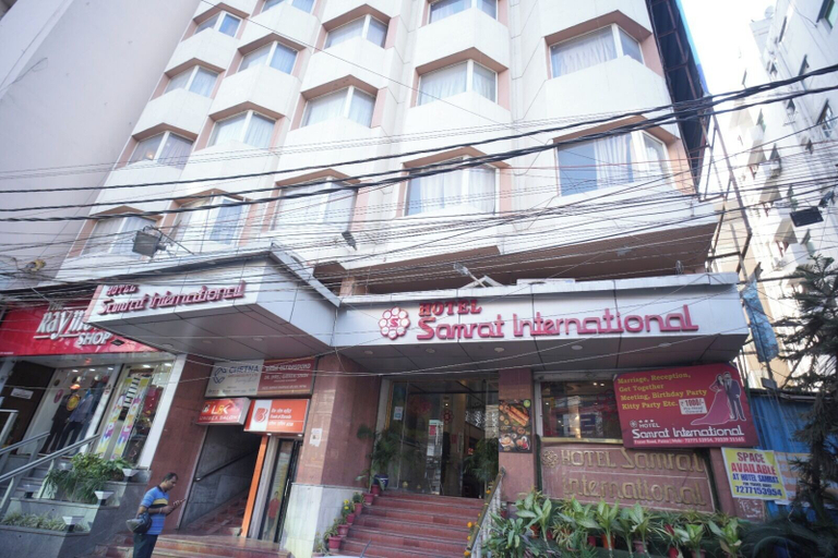 Exterior & Views 2, Hotel Samrat international, Patna