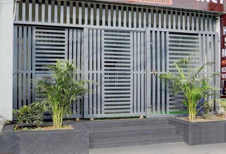 Exterior detail 4, Hotel shad residency, Patna