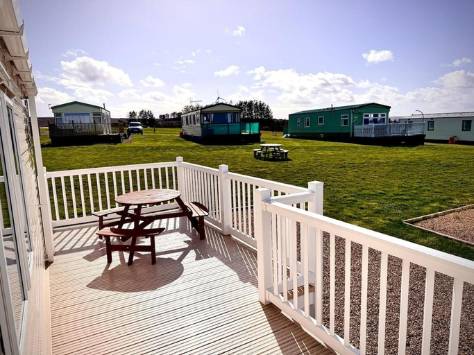 Outdoor dining 5, Sea Views 2 Bed - Sleeps 6 - Pets - Parking - Wifi, Aberdeenshire