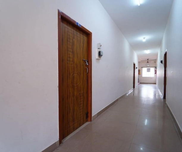 Interior 3, Classic Saibaba Colony Bus Terminal, Coimbatore
