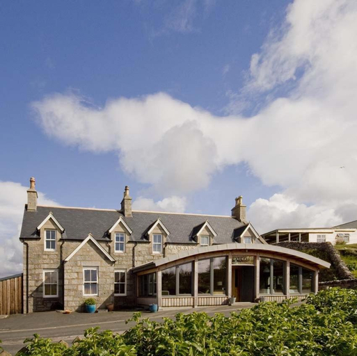 Exterior view, Mackay's Rooms, Highland
