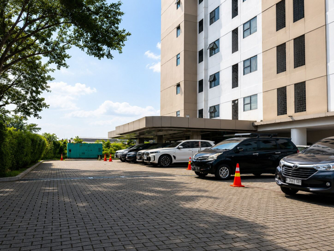 Property grounds 2, 19 AVENUE Meeran By Reccoma, Tangerang