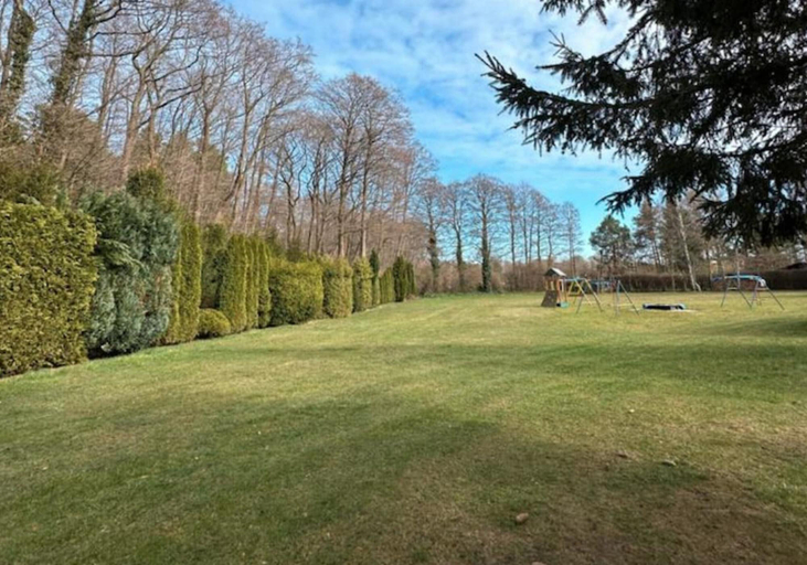 Garden 3, Large Holiday Home With Private Garden, Wejherowo