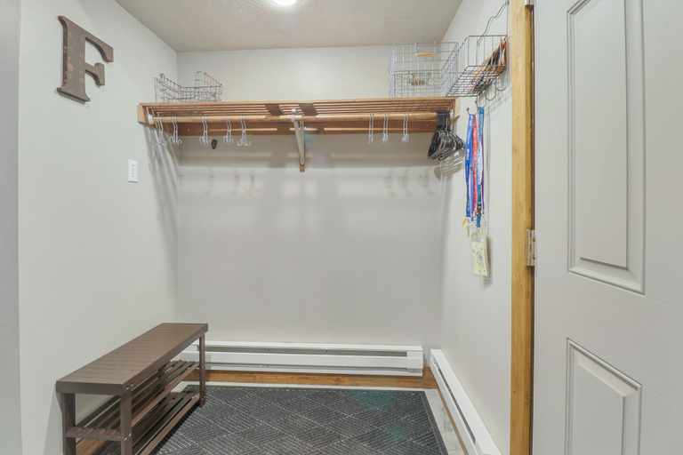 Interior 4, Vp-c112 Village Point 3 Bedroom Condo, Summit