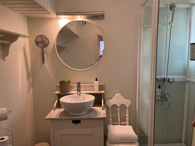 Bathroom 3, Hotell Backagarden, Ystad