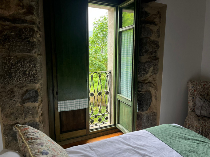 Bedroom 2, La Villa de Palacios, Cantabria