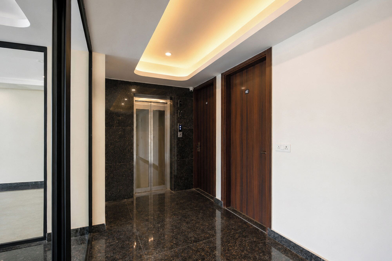 Lobby 5, Fabhotel Durga Luxury Studio, Gurgaon