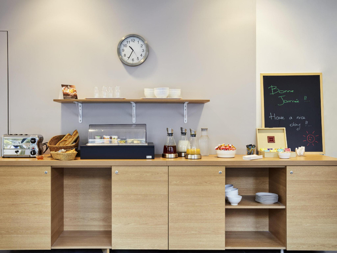Food & Drinks 5, Adagio Access Paris Bastille Aparthotel, Paris