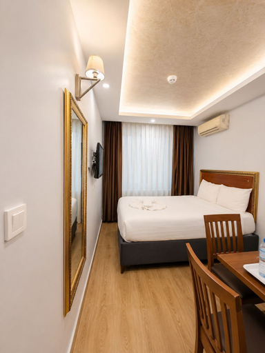 Bedroom 4, Hotel Real Life, Fatih