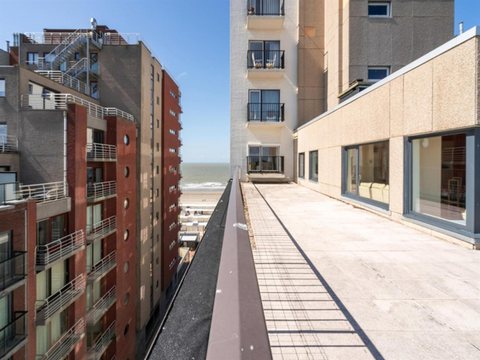 Surrounding environment 2, Apartment in Blankenberge with Sea View, West-Vlaanderen