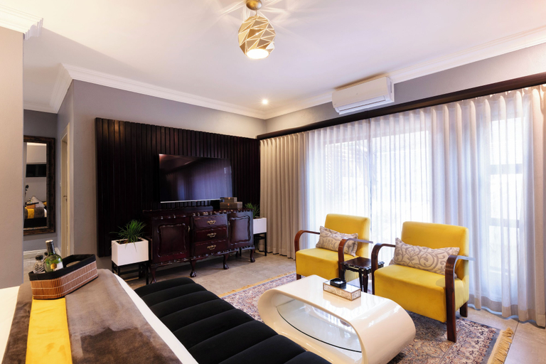 Bedroom 2, Sasavona Boutique Hotel, Capricorn