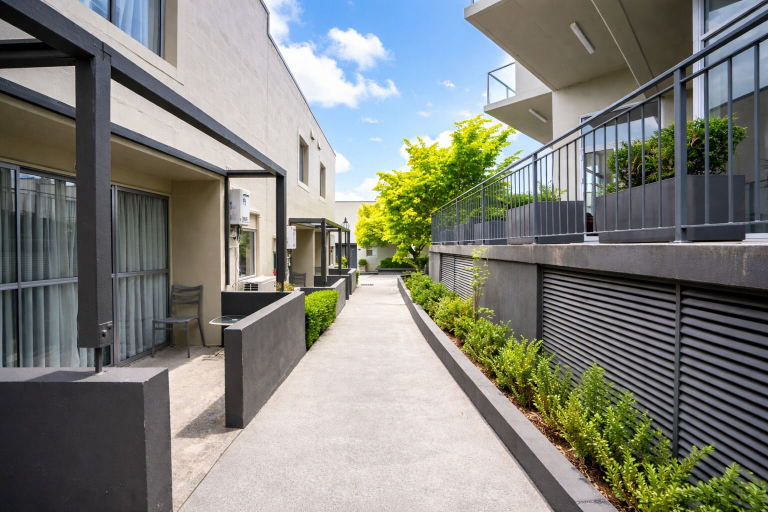 Exterior & Views 2, Bay View Villas, Hobart