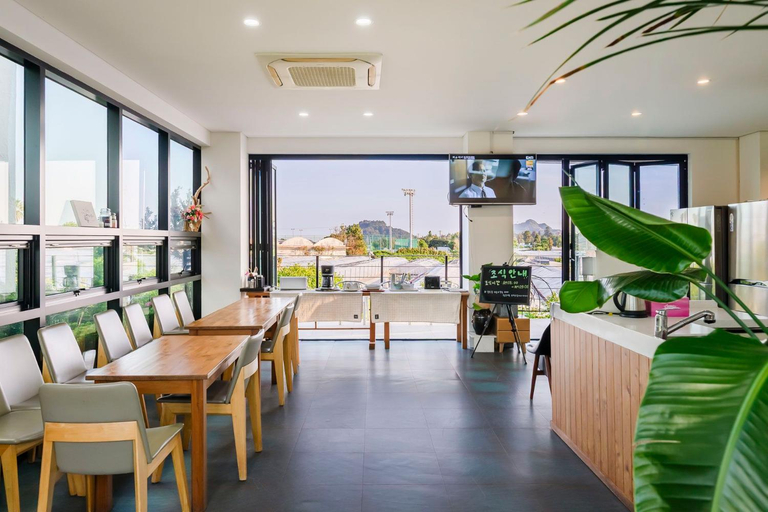 Food & Drinks 5, Seogwipo Dorami Pension, Seogwipo