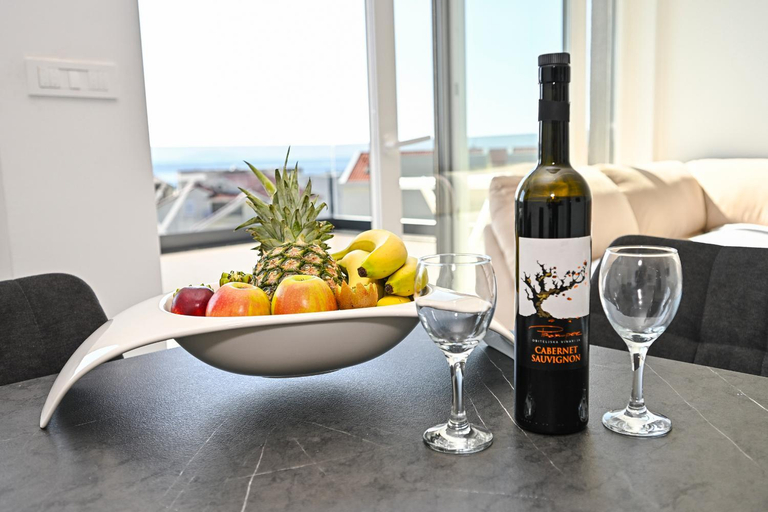 Food & Drinks 3, Apartments Ante, Novalja