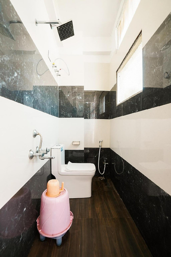 Bathroom 3, Hotel The Galaxy, Udaipur
