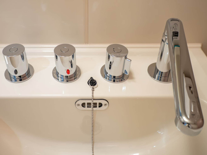 Bathroom 4, Toyoko Inn Gifu, Gifu
