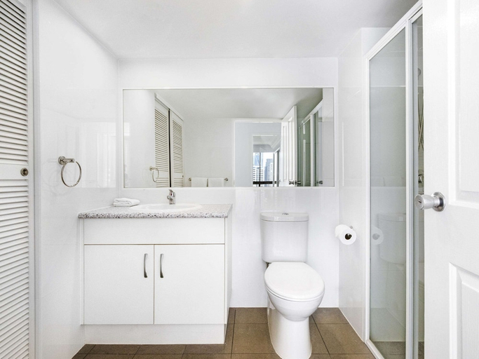 Bathroom 4, BreakFree Longbeach Surfers Paradise, Gold Coast