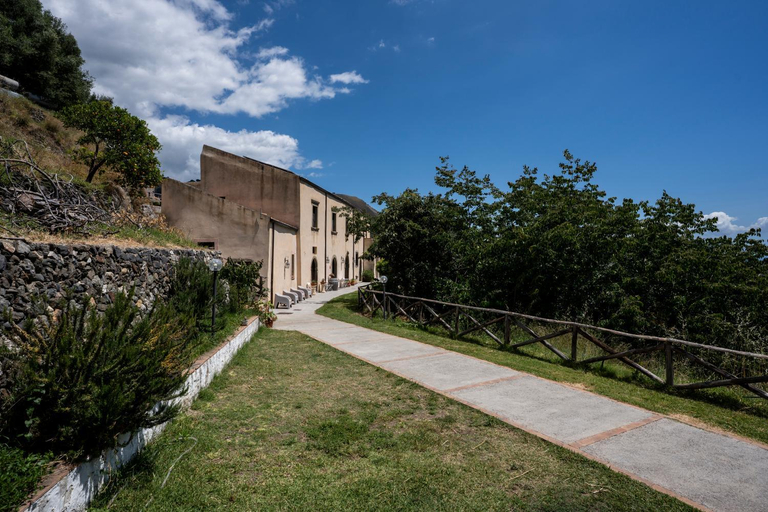 Exterior & Views 2, La Locanda Degli Amici, Messina