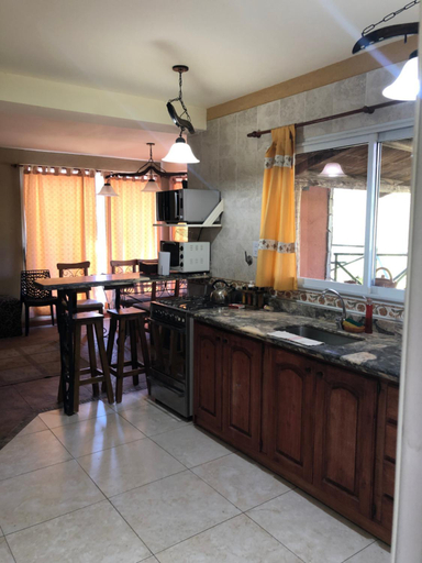 Food & Drinks, Fragancias Serranas, Chacabuco