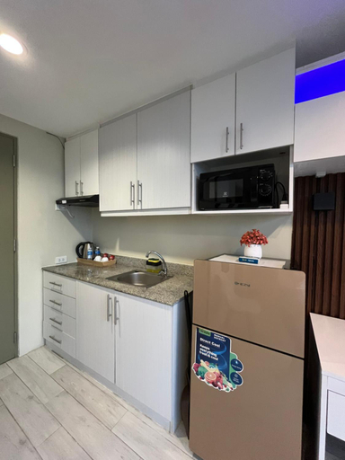 Others 5, Warm and Cozy Studio with Balcony, Cebu City