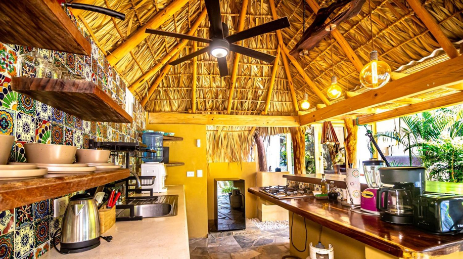 Food & Drinks 4, Carpe Diem Casitas & Villas Mazunte, Dist. Pochutla