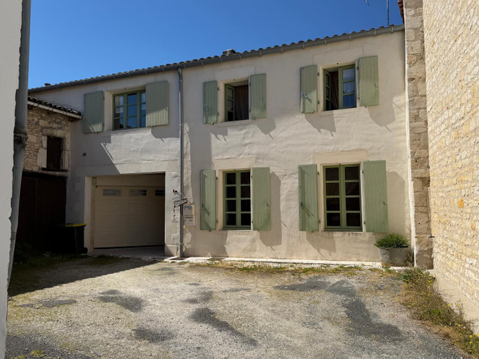 Exterior & Views 1, Suite de charme dans une maison charentaise, Charente-Maritime