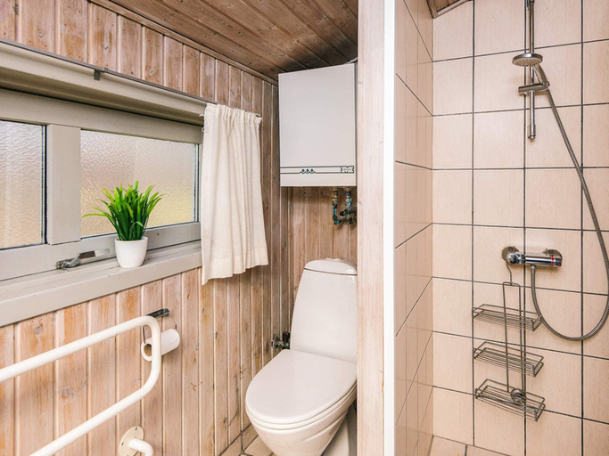 Bathroom 3, 6 person holiday home in Ansager, Varde