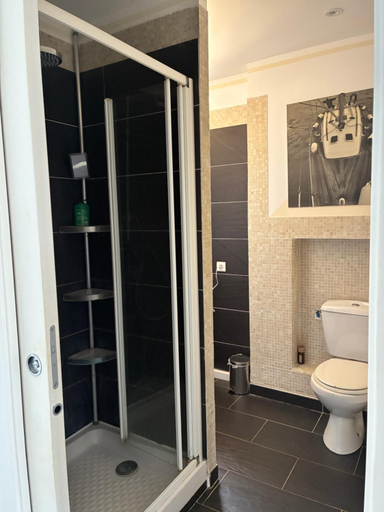 Bathroom, Punta di Mare, Haute-Corse