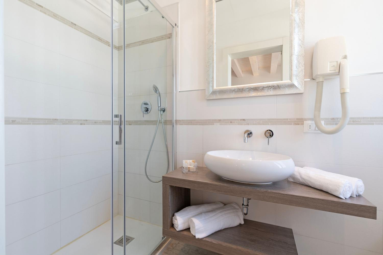 Bathroom 4, Locanda Stravedo, Venezia
