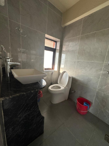 Bathroom 4, Hotel Riverside With Swimming Pool , Narayani